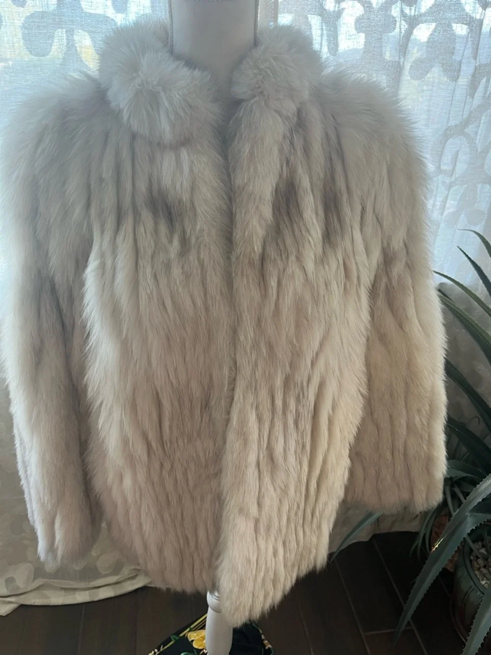 Vintage fox fur Coat - Picture 6 of 8